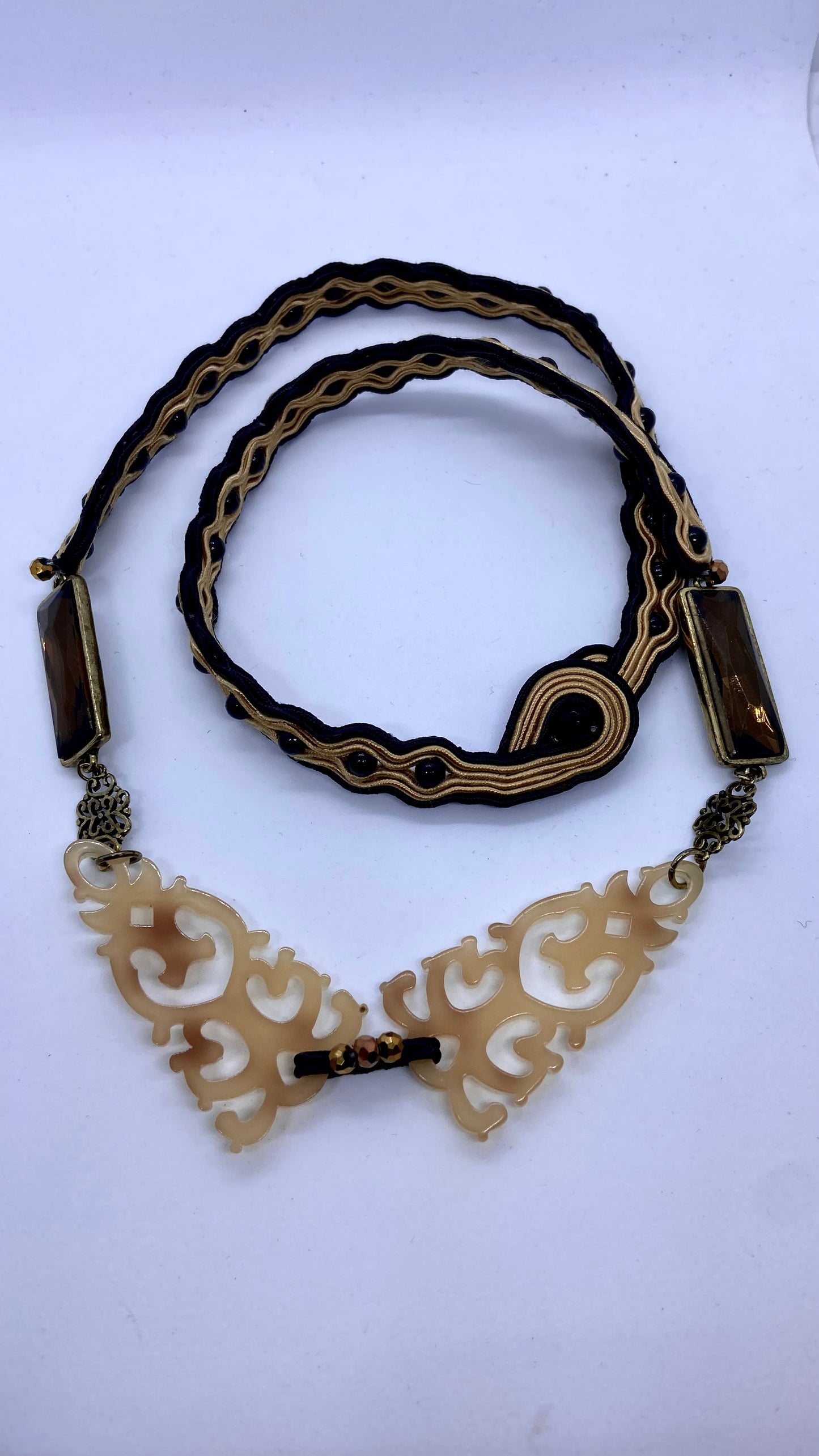 Collana Asia