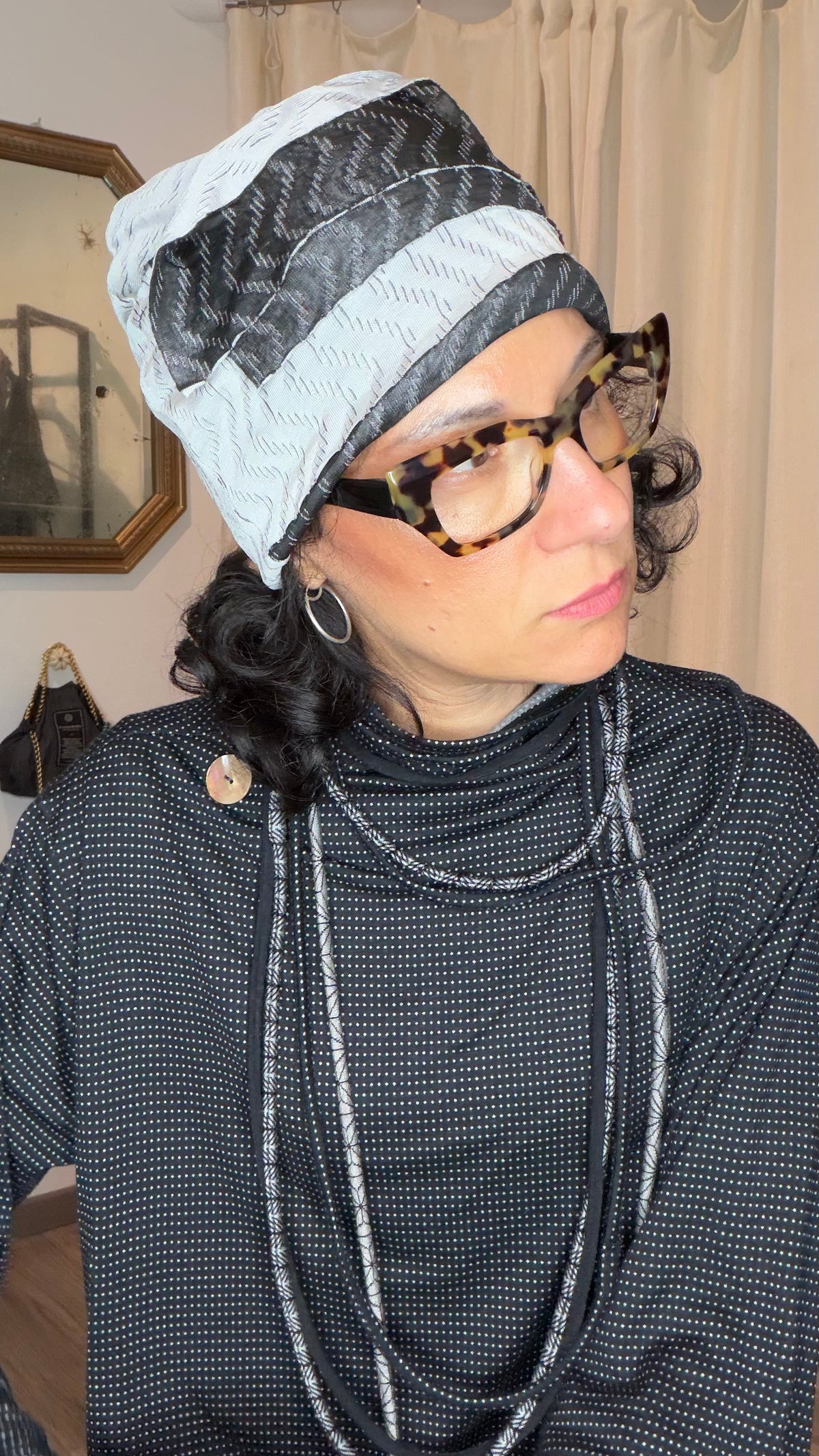 Cappellino Iside